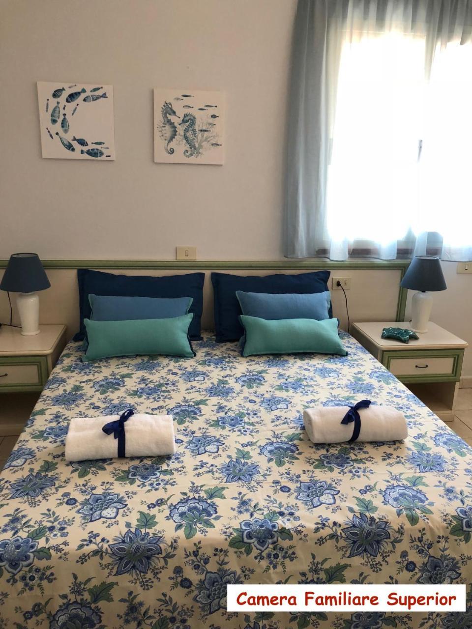 Hotel Due Torri Porto Azzurro Luaran gambar